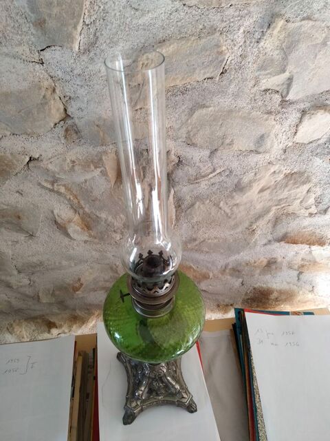 Lampe à pétrole. 40 Vierzon (18)