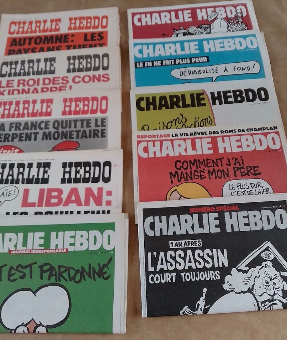 CHARLIE HEBDO, LOT de 10 n&deg; PARFAIT ETAT, ID&Eacute;E CADEAU 