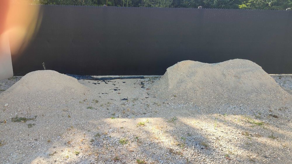 don d'1 M3 de gravier &agrave; b&eacute;ton Bricolage