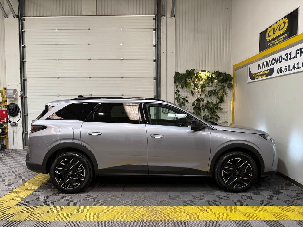 5008 PEUGEOT III 1.2 HYBRID 145 ALLURE E-DCS6 2024 occasion 31100 Toulouse