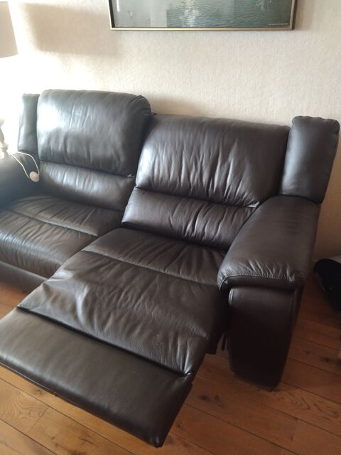 Beau canap cuir 500 Rueil-Malmaison (92)