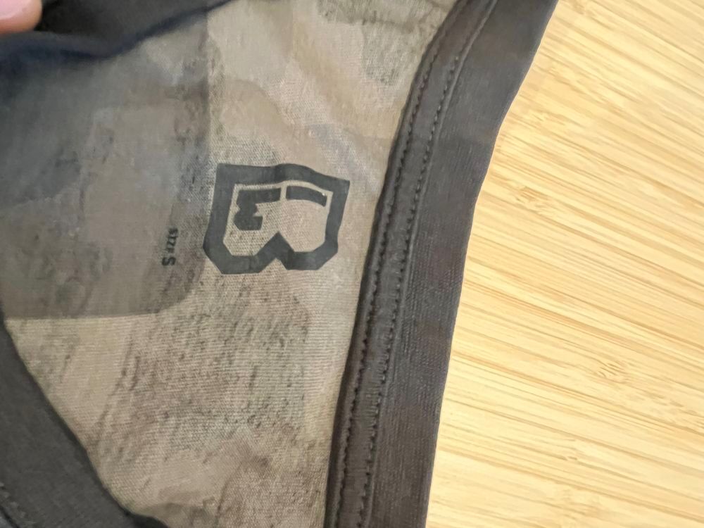 Ensemble T-shirt / pantalon camouflage airsoft Vêtements