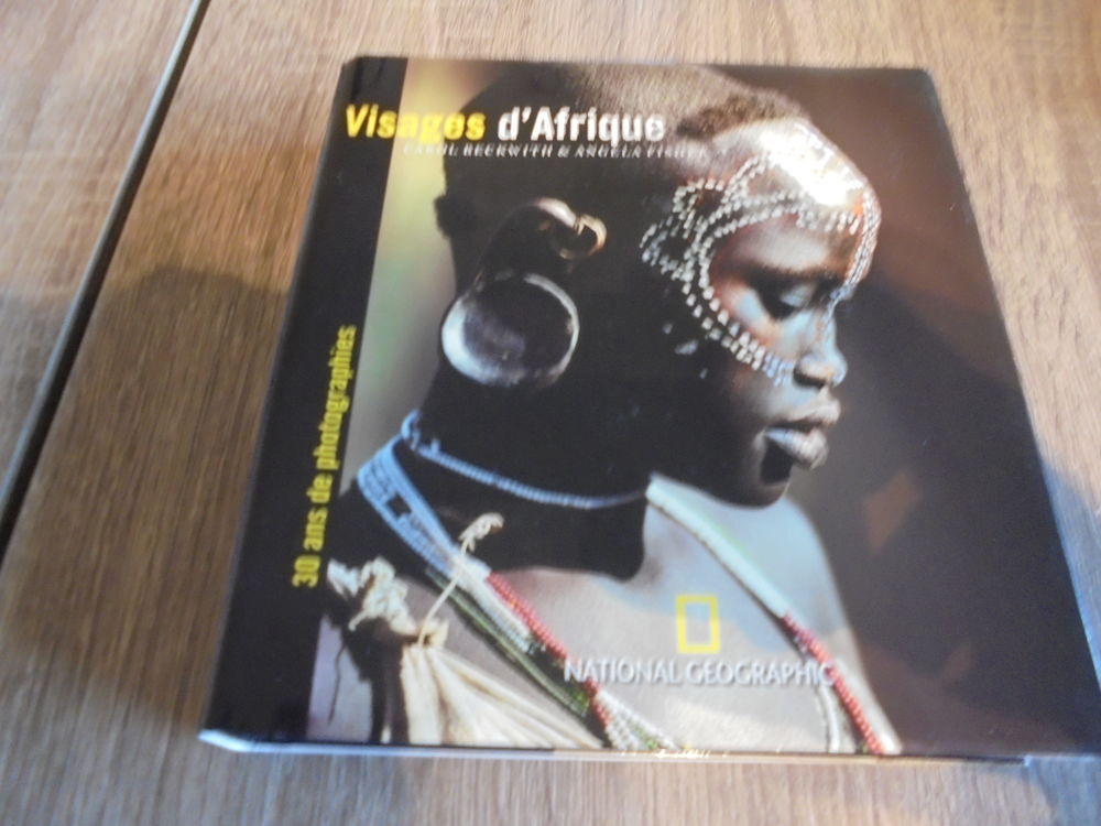 Visages d'Afrique (101) Livres et BD