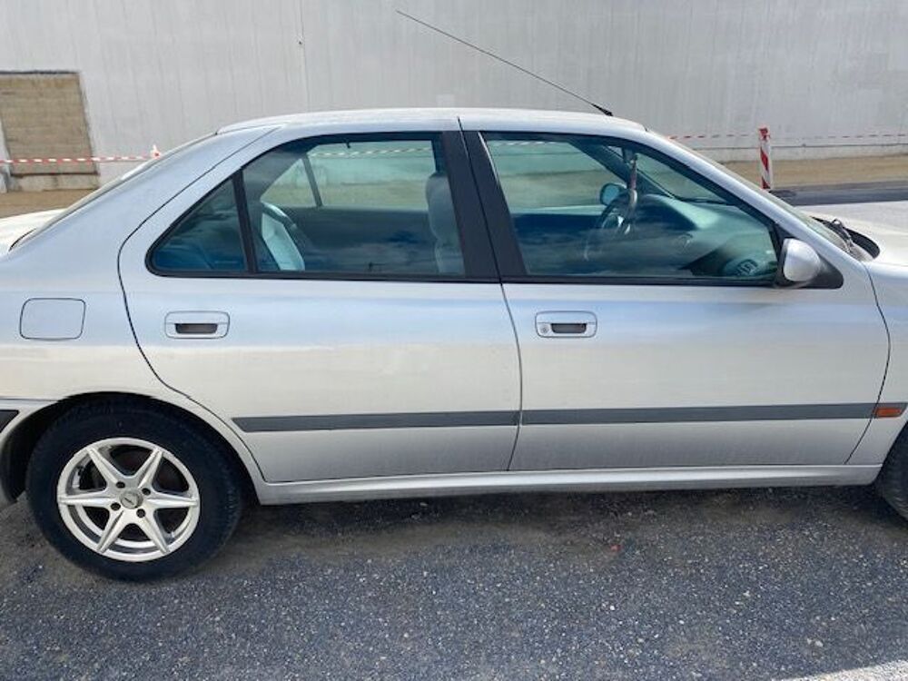   occasion 08200 Sedan