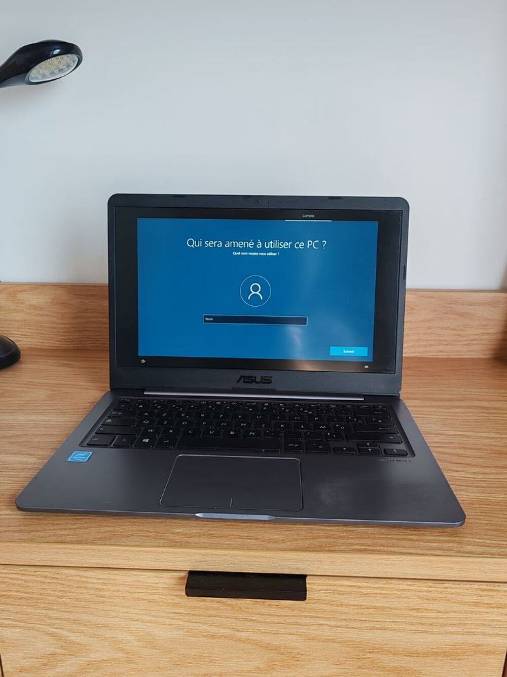 Ordinateur Asus Notebook
Model : E406 S Matériel informatique