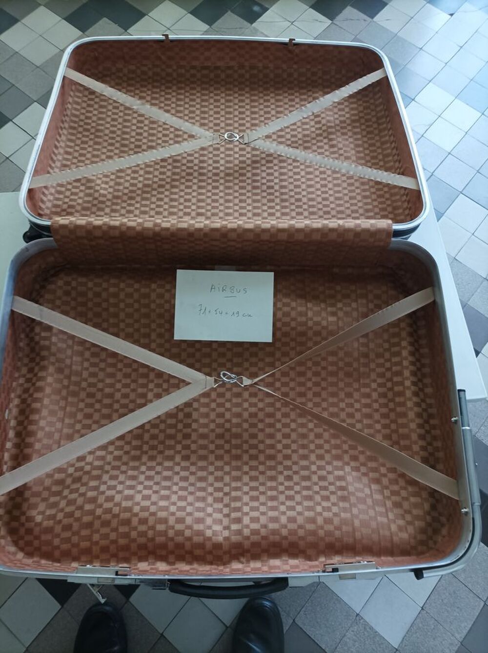 Valise
Maroquinerie