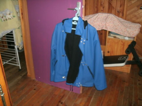 manteau bleu  20 Sapois (88)