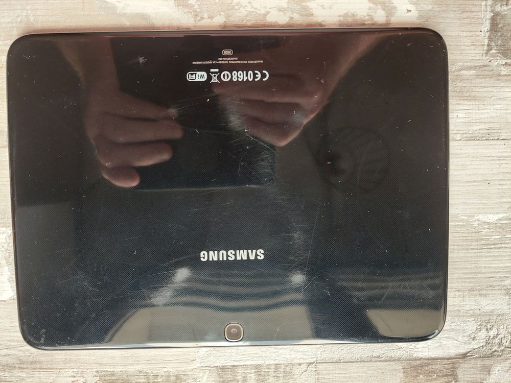 Samsung Galaxy Tab 3 - 10.1 pouces -Wi-Fi Téléphones et tablettes