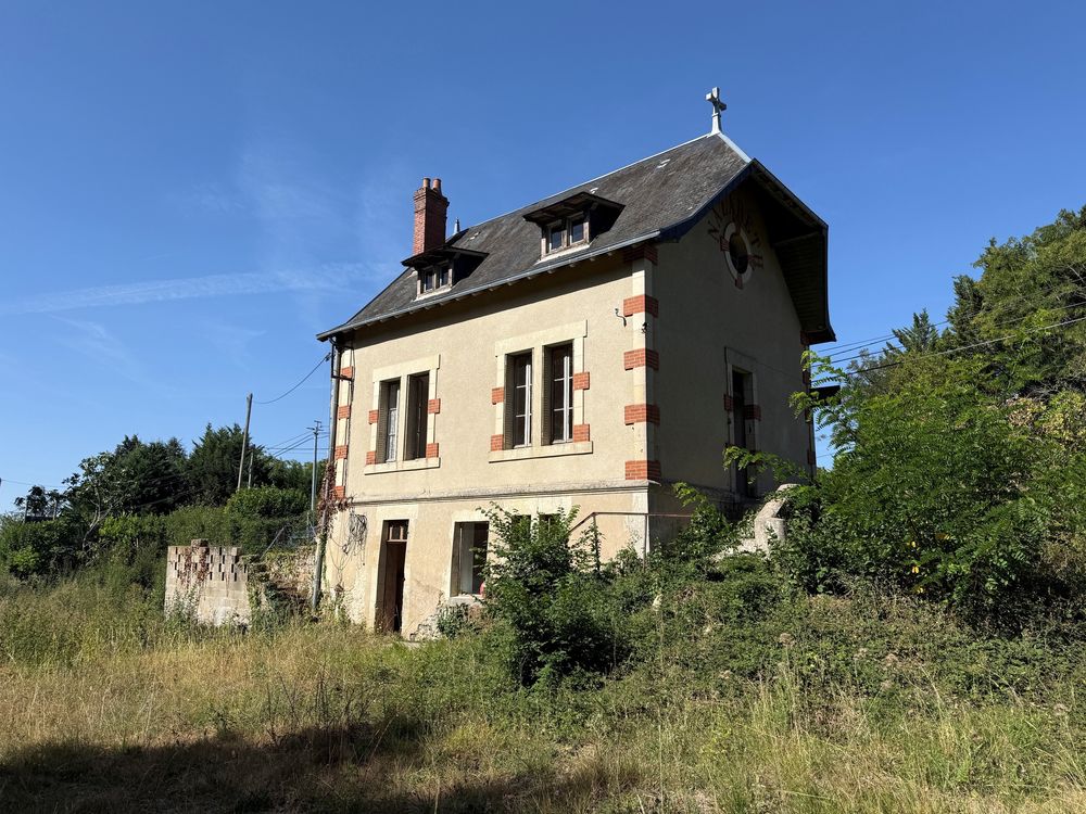 Maison 8 pièces 150 m² · à Pellevoisin · 150 m² · 88 000 €