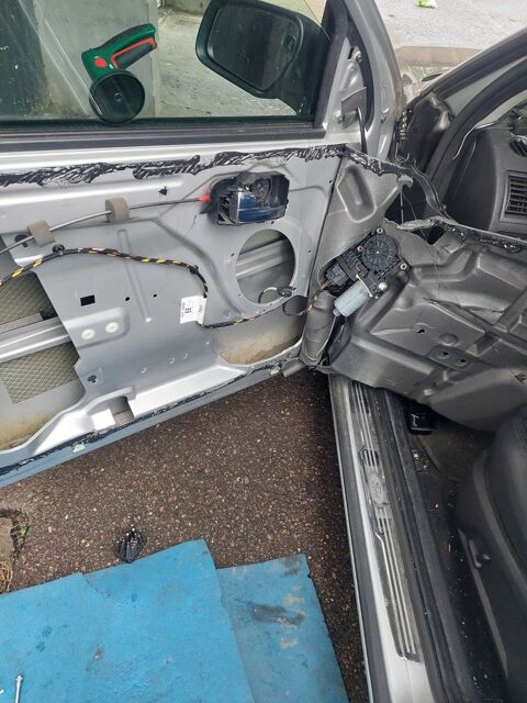 Electricité  diag auto / Mécanique 0 25000 Besanon