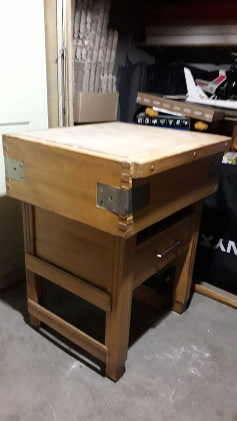 VERITABLE BILLOT DE BOUCHER Tr�s bon �tat. 350 La Condamine-Ch�telard (04)