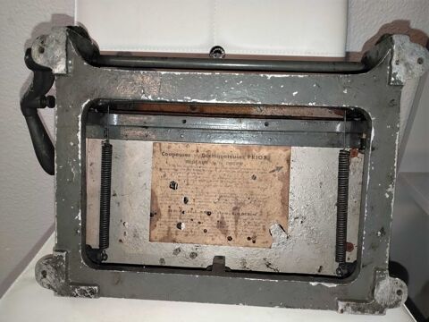 Massicot PRIOX 140 Amiens (80)