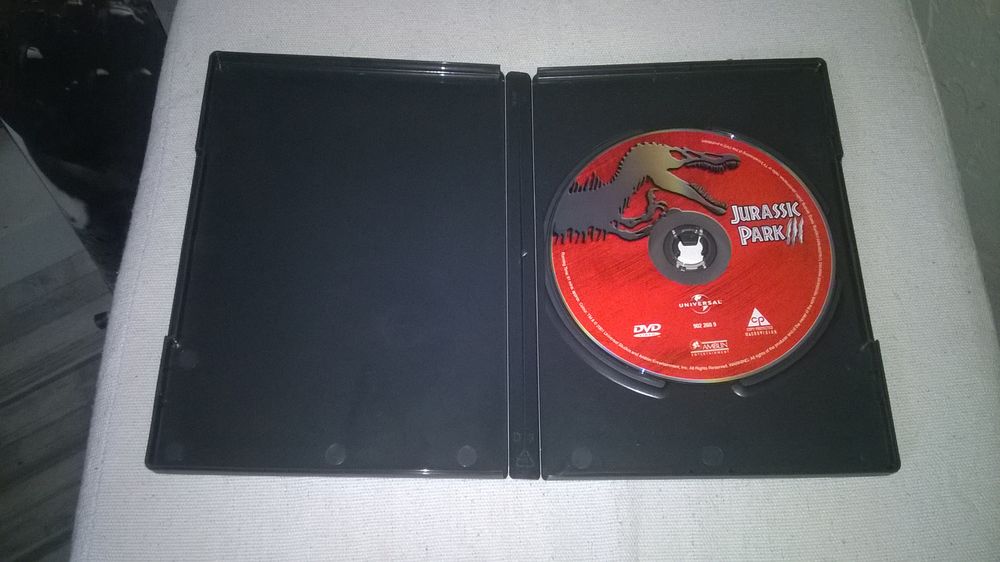 DVD Jurassic Park III
Sam Neill 
2002
Excellent etat
En DVD et blu-ray