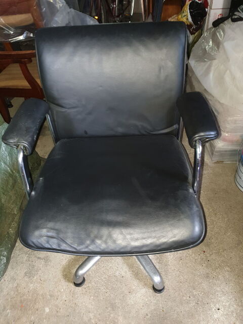 3 fauteuils noirs 75 Carrires-sous-Poissy (78)