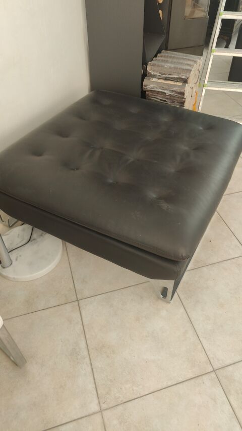 Pouf large Roche Bobois 1000 Bussy-Saint-Georges (77)