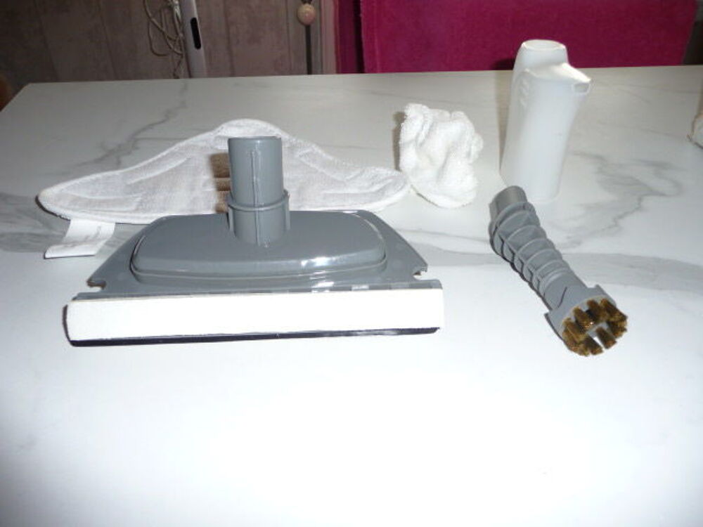A SAISIR BALAIE VAPEUR CLEAN EXPERT DELUXE NEUF b Electroménager