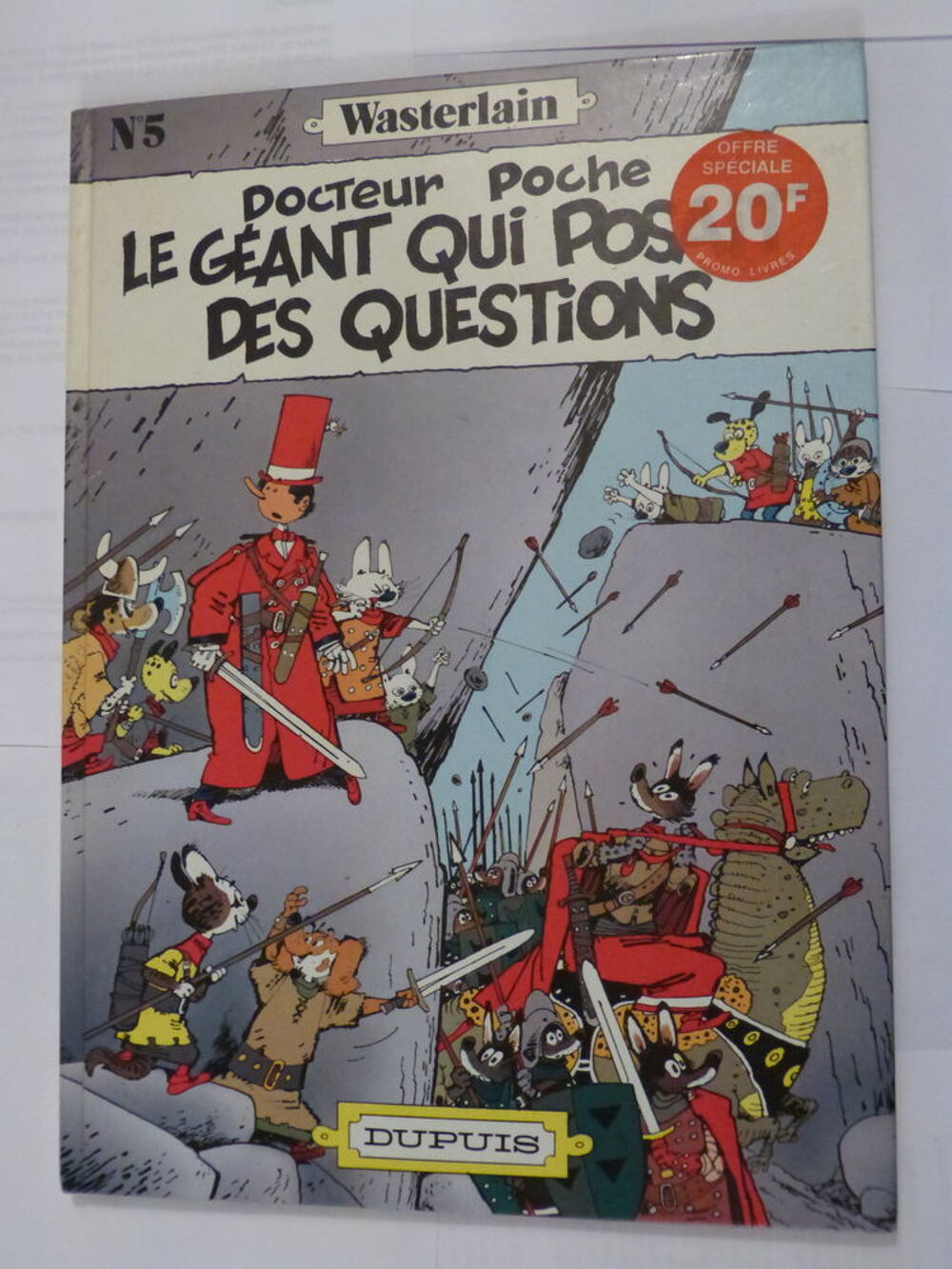 BD - DOCTEUR POCHE N&deg; 5 LE GEANT QUI POSAIT DES QUESTIONS Livres et BD