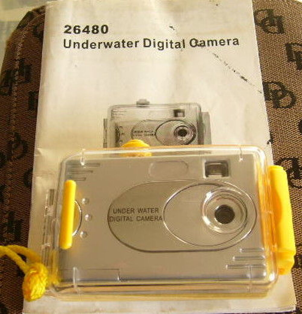 appareil photo digital camera underwater 26480 neuf Photos/Video/TV