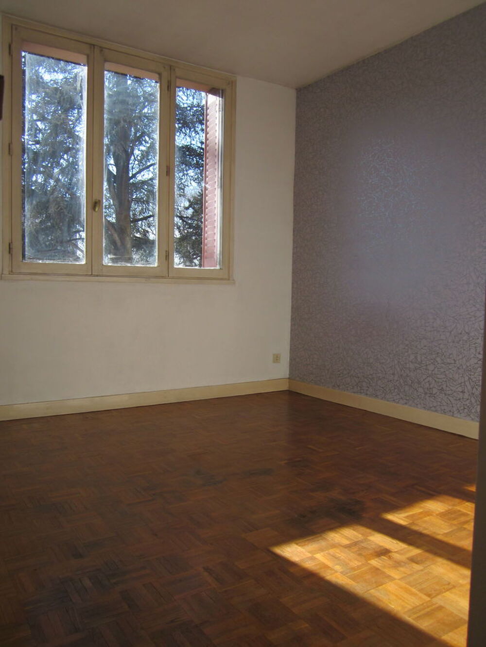 Location Appartement Saint Martin d'Hères, 2 pièces+cuisine, 640 € Saint-martin-d'hères