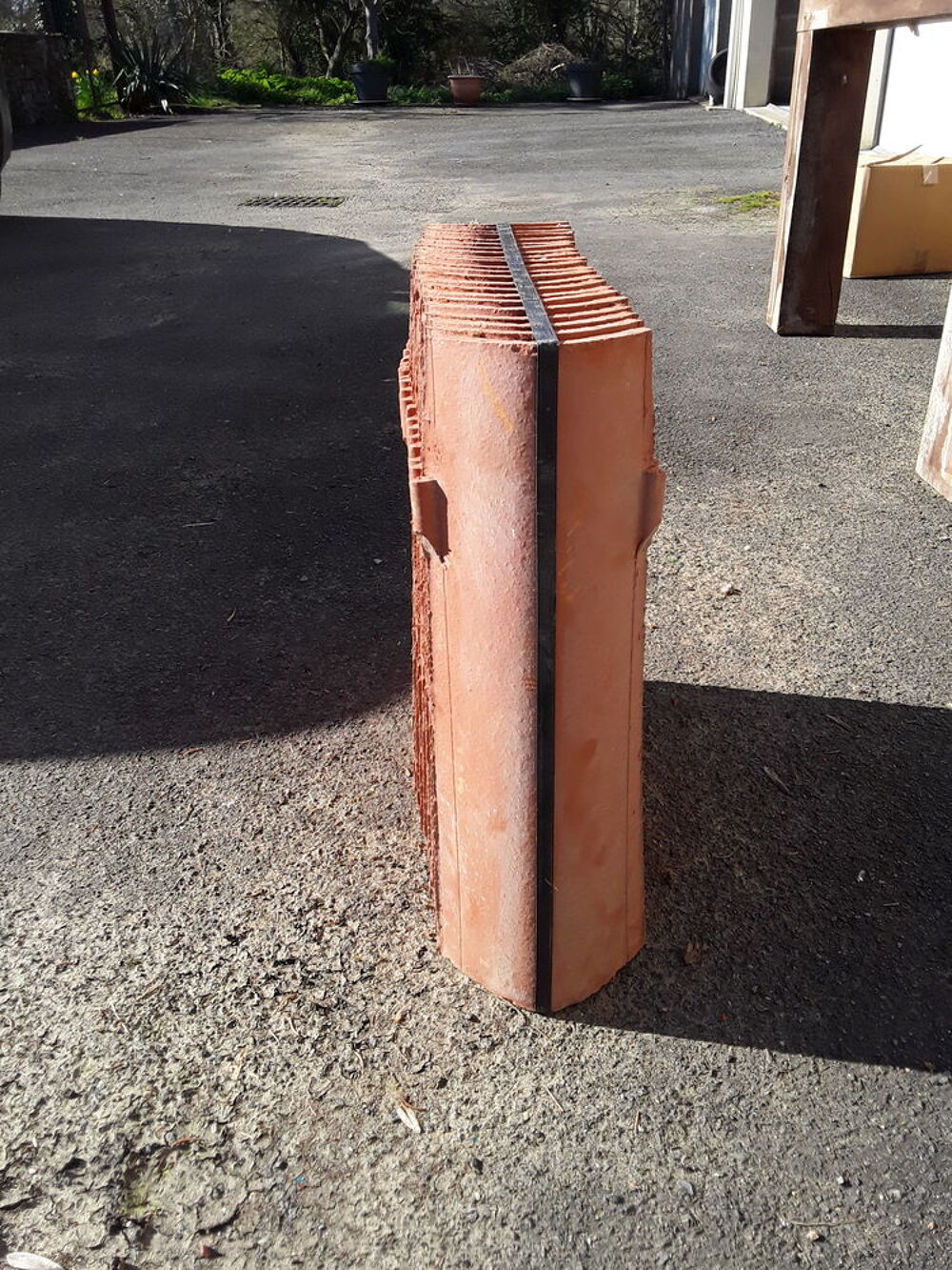  Tuiles de d&eacute;coration sur fibro neuve stocker &agrave; l'abri Bricolage