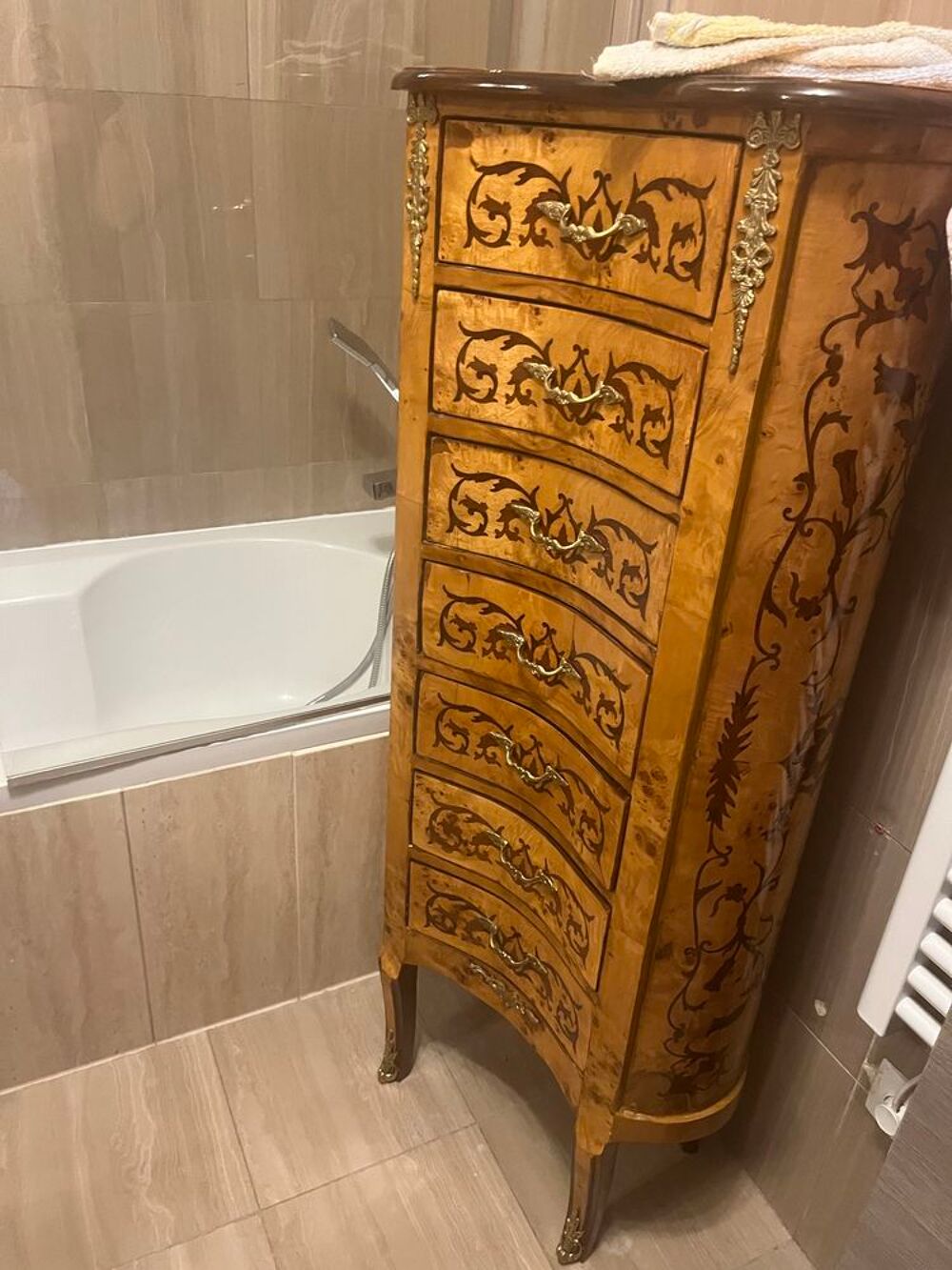chiffonnier, semainier en bois, style empire Meubles