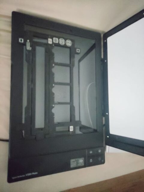 scanner Epson Perfection V330 phot 0 Saint-Etienne (42)