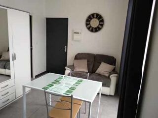  Appartement à louer 1 pièce 18 m²