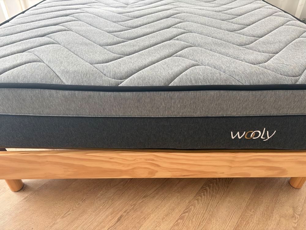 Lit sommier + matelas Meubles
