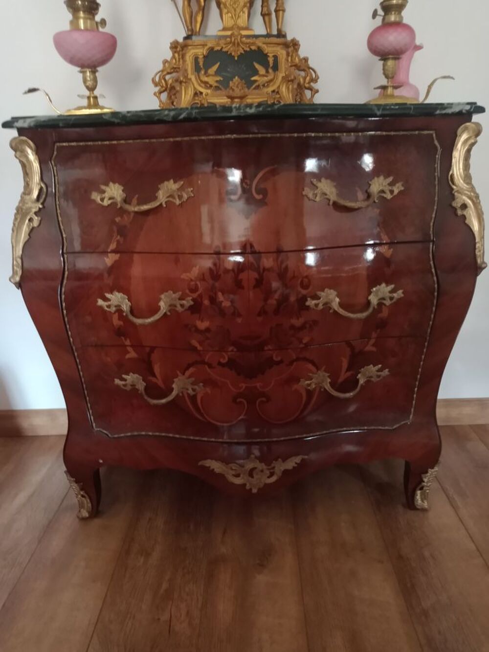 Commode style Louis XV Meubles