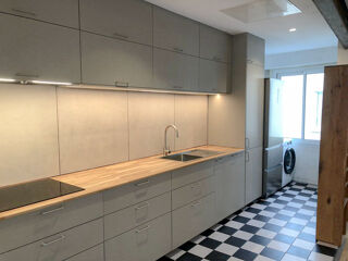  Appartement  louer 7 pices 149 m