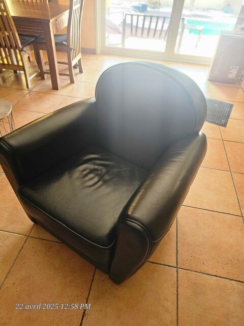 Fauteuil club cuir noir marque cuir center 300 Calvisson (30)