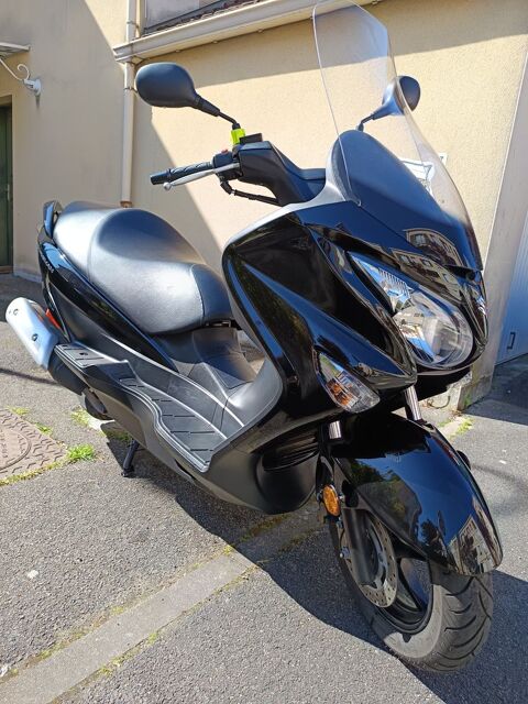 Scooter SUZUKI 2021 occasion Chevilly-Larue 94550