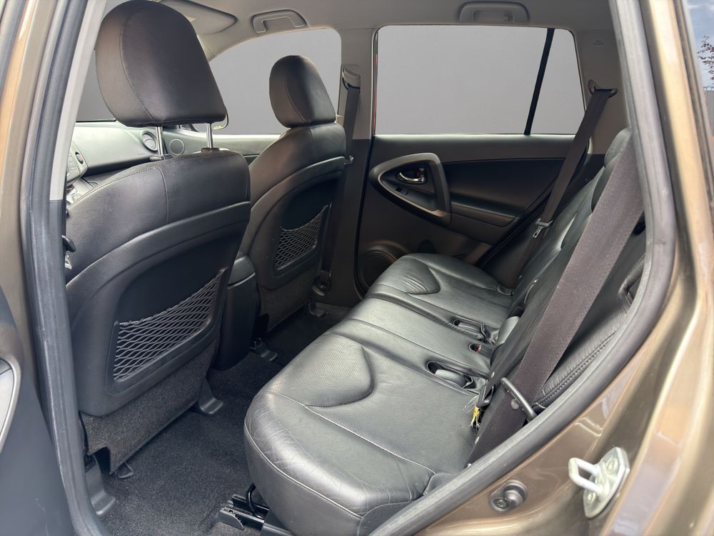 RAV 4 RAV4 150 D-CAT 4WD Clean Power A 2009 occasion 93390 Clichy-sous-Bois
