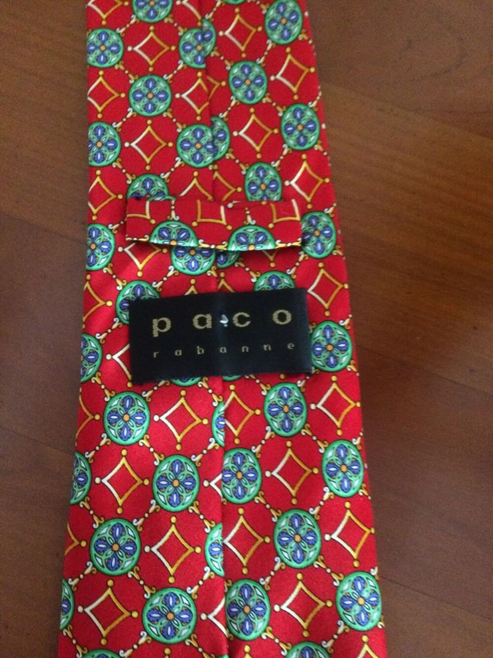 CRAVATE EN SOIE PACO RABANNE NEUF Vêtements