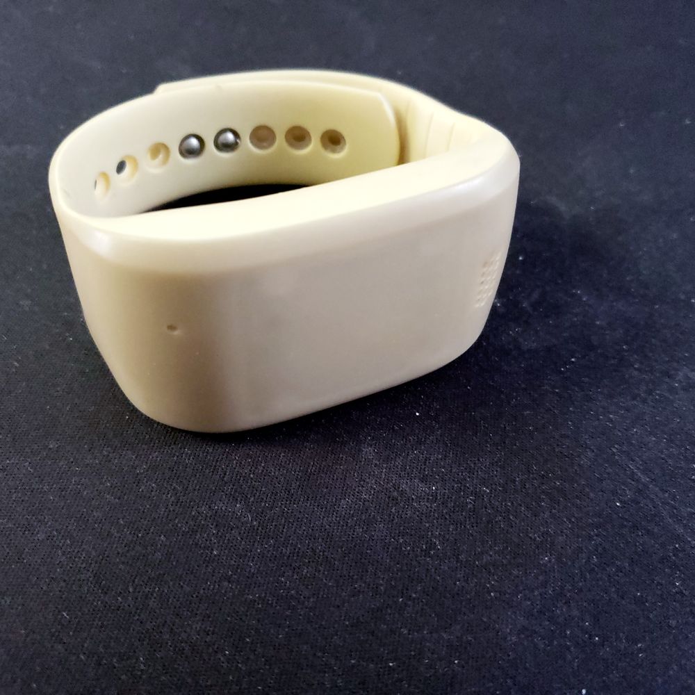 Montre ZEMBRO d'alarme perso anti-&eacute;garement et GPS occassion Bijoux et montres