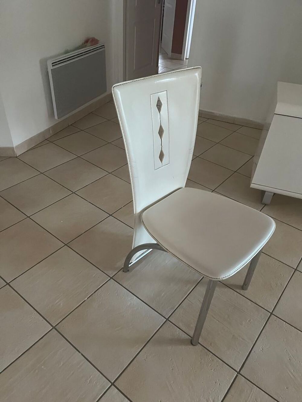 Chaises blanches lot de 4 Meubles