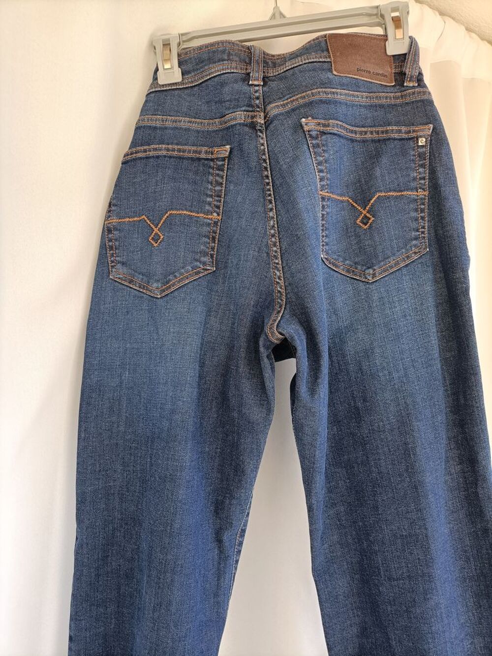 Jean Pierre Cardin Deauville homme, coupe droite, &eacute;tat comme Vêtements