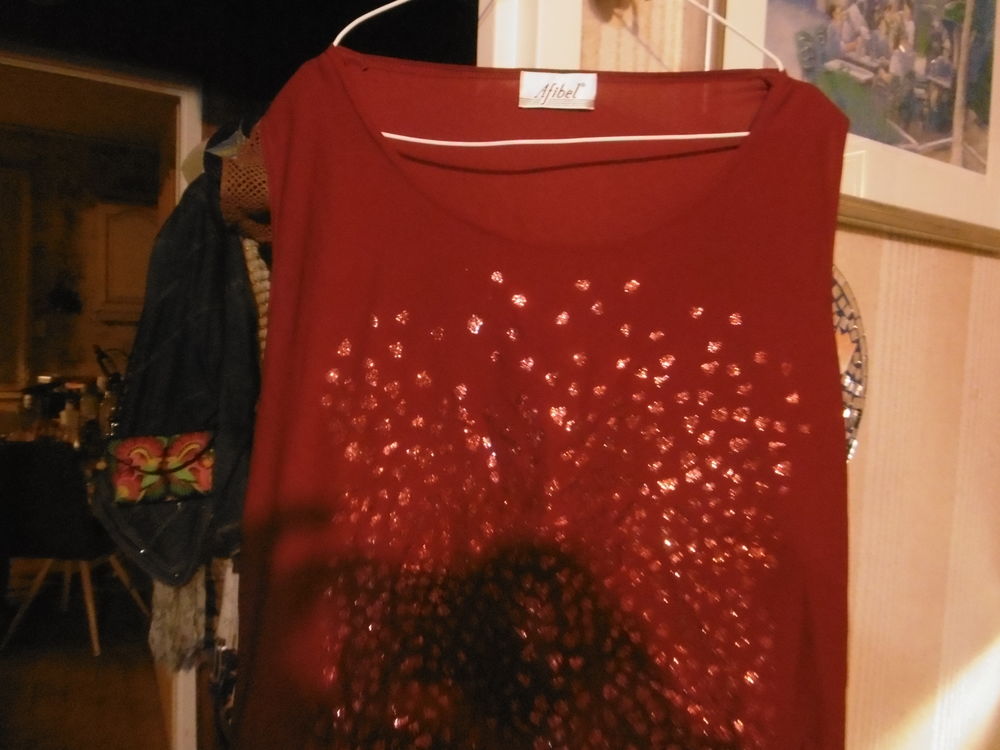 Tea shirt sans manches brillant Vêtements