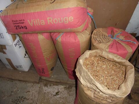 D&eacute;chet de bl&eacute; tri&eacute; 0 17800 Belluire