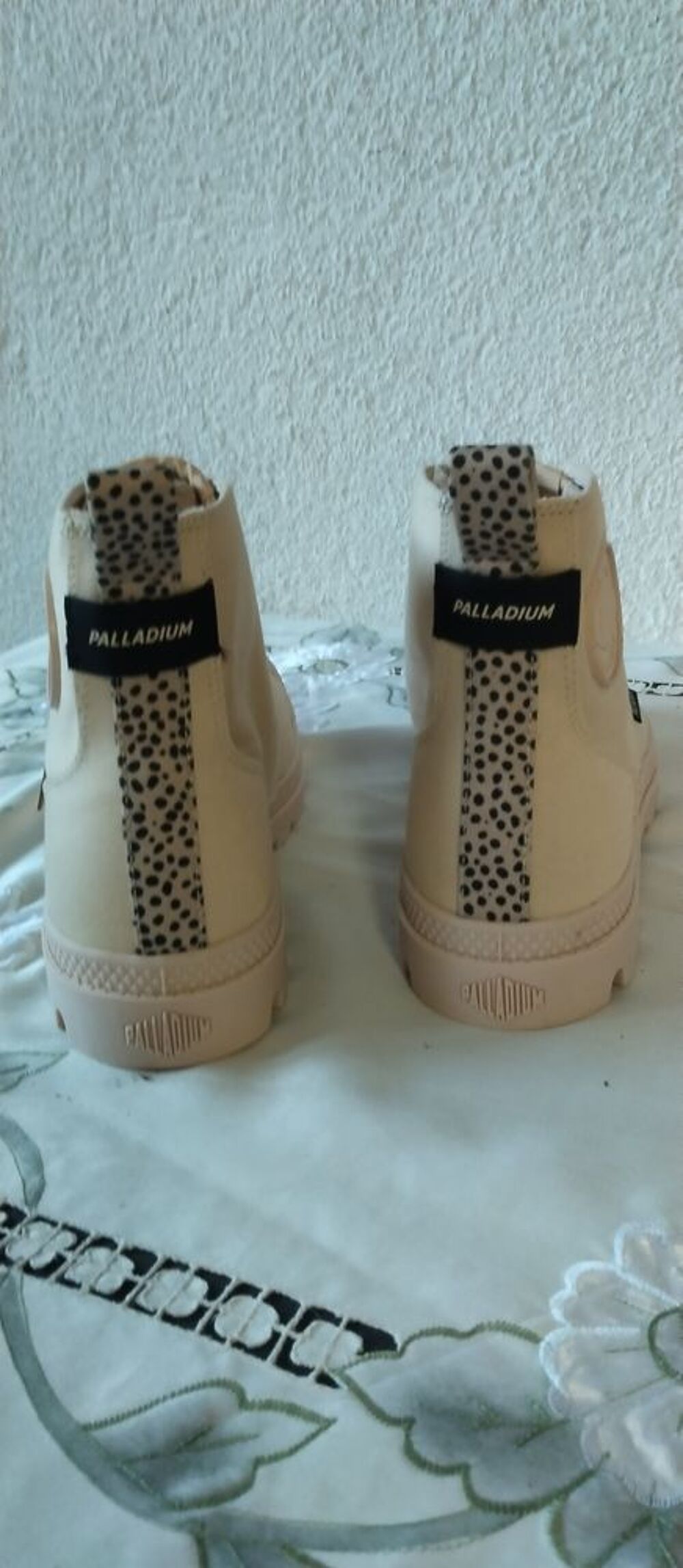 Palladium ? Pointure 42 ? Neuf avec &eacute;tiquette 