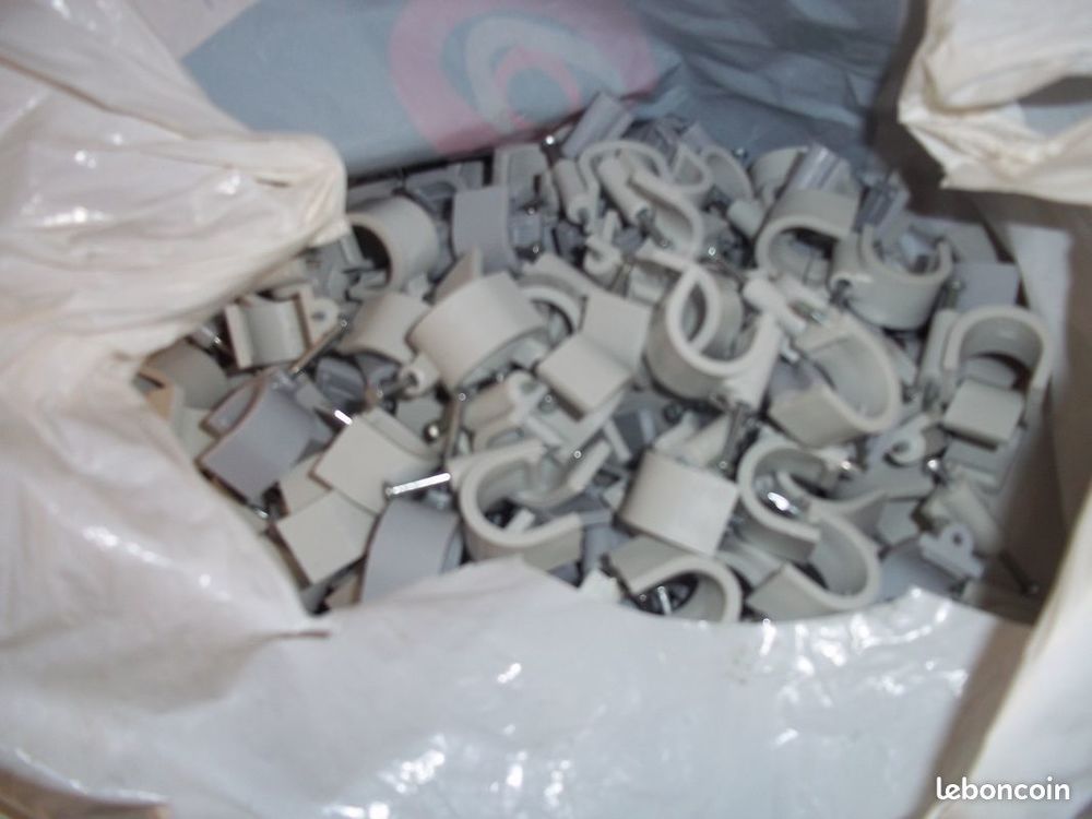 PONTETS EN PVC Bricolage