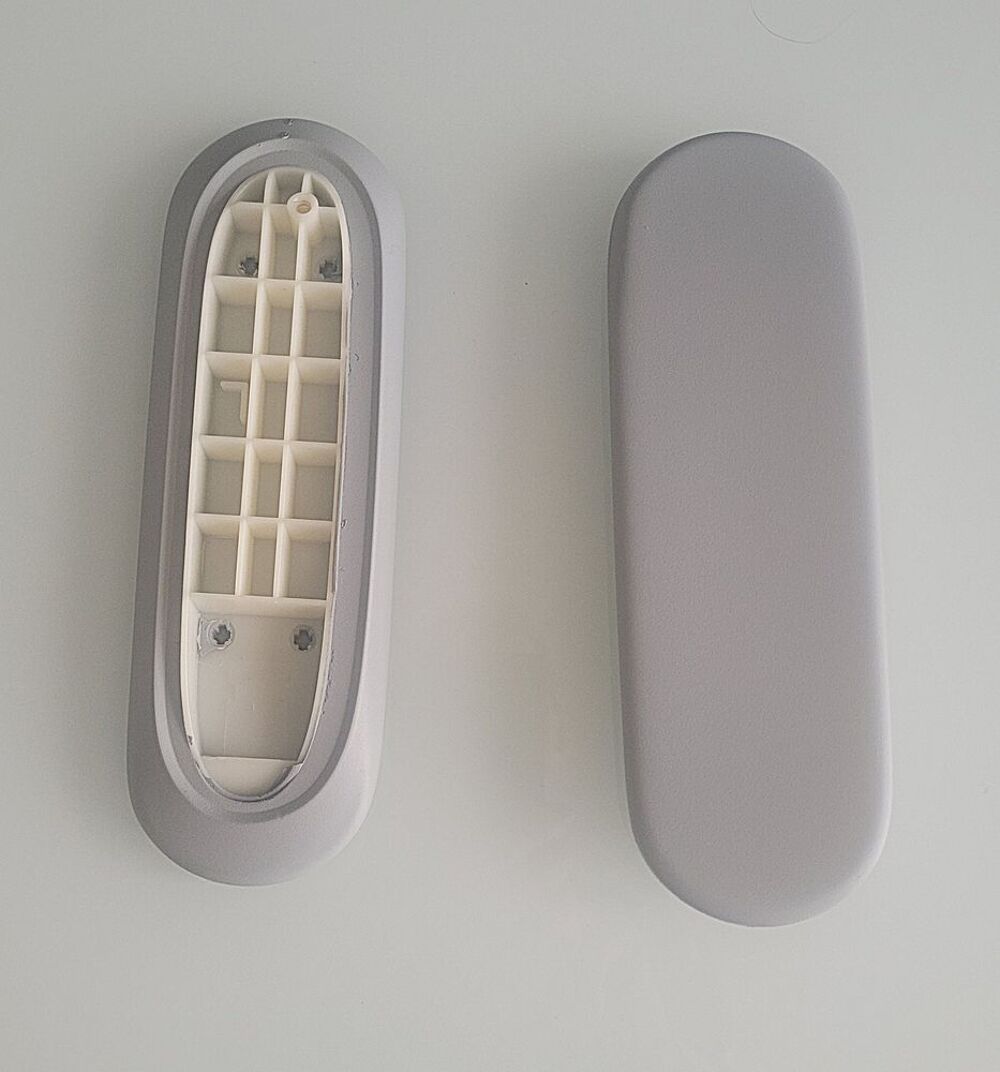 2 manchettes pour fauteuil Herman Miller SayI Meubles