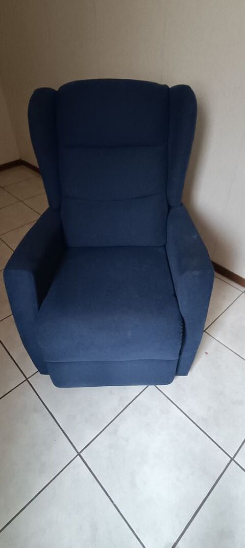 fauteuil Hyères (83)