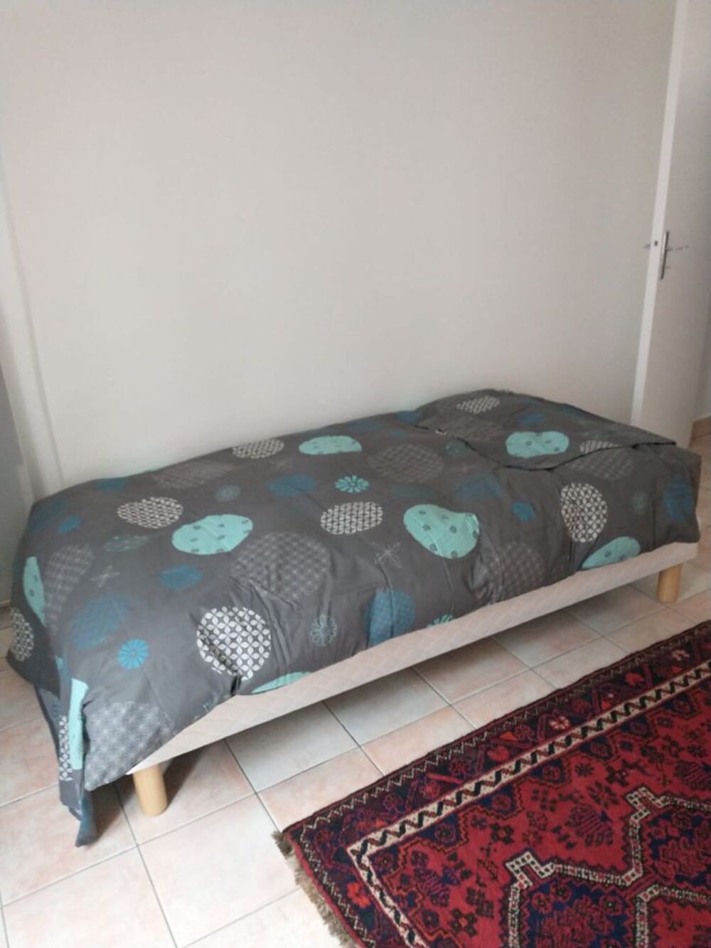 d?un lit &agrave; prix ultra brad&eacute; ! pour aller vite Meubles