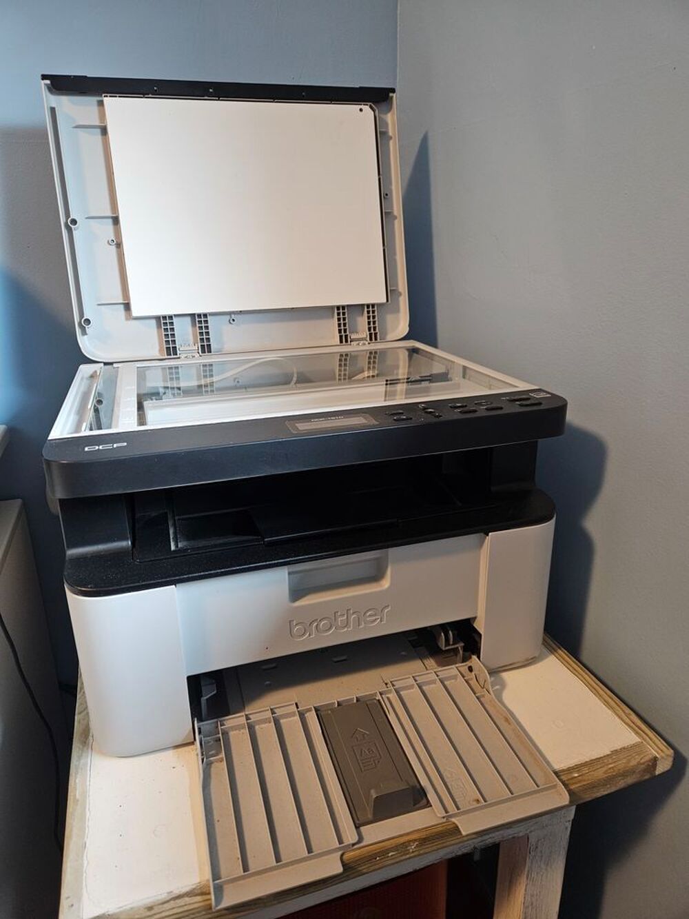 ImprimAnte laser BROTHER DCP 1510 Matériel informatique