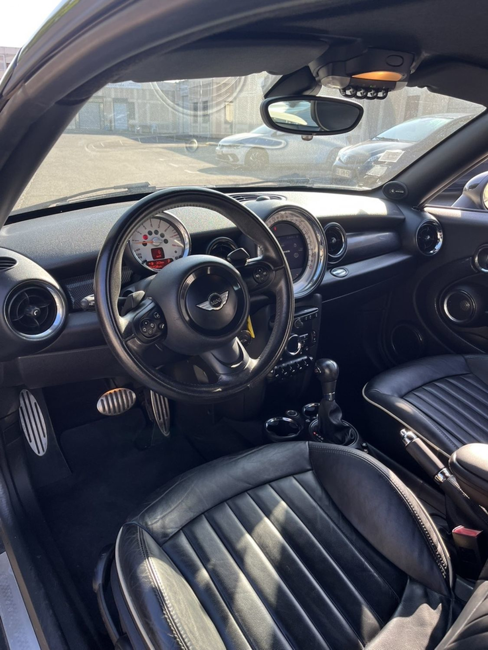 MINI COUPE Coupe 184 ch Cooper S Pack Red Hot Chili A 2011 occasion 13400 Aubagne