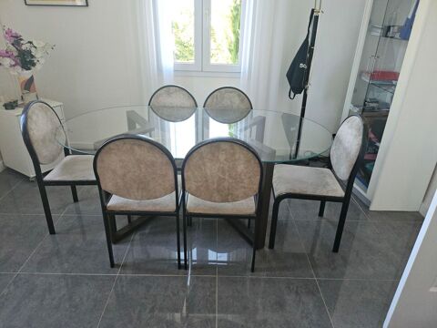 table en verre avec 6 chaises 200 Draguignan (83)