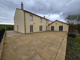  Maison � vendre 7 pi�ces 240 m�