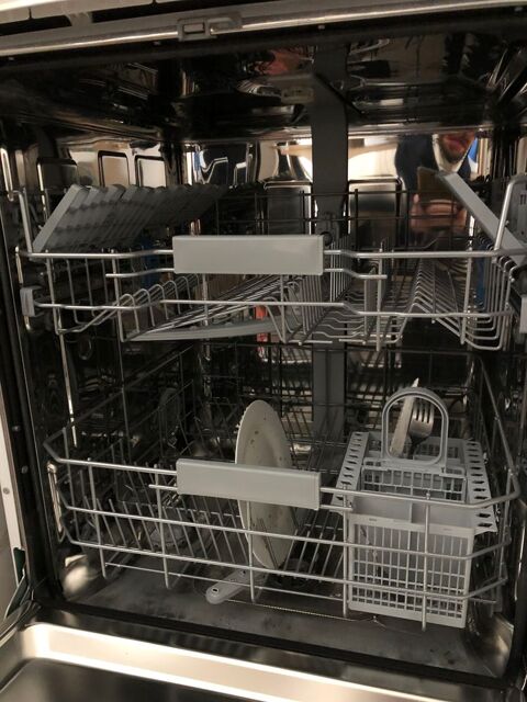 lave vaisselle casi neuf 14 couverts Paris 250 Paris 11 (75)