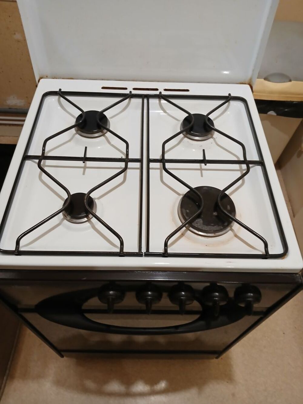Gasiniere &agrave; gaz Electroménager